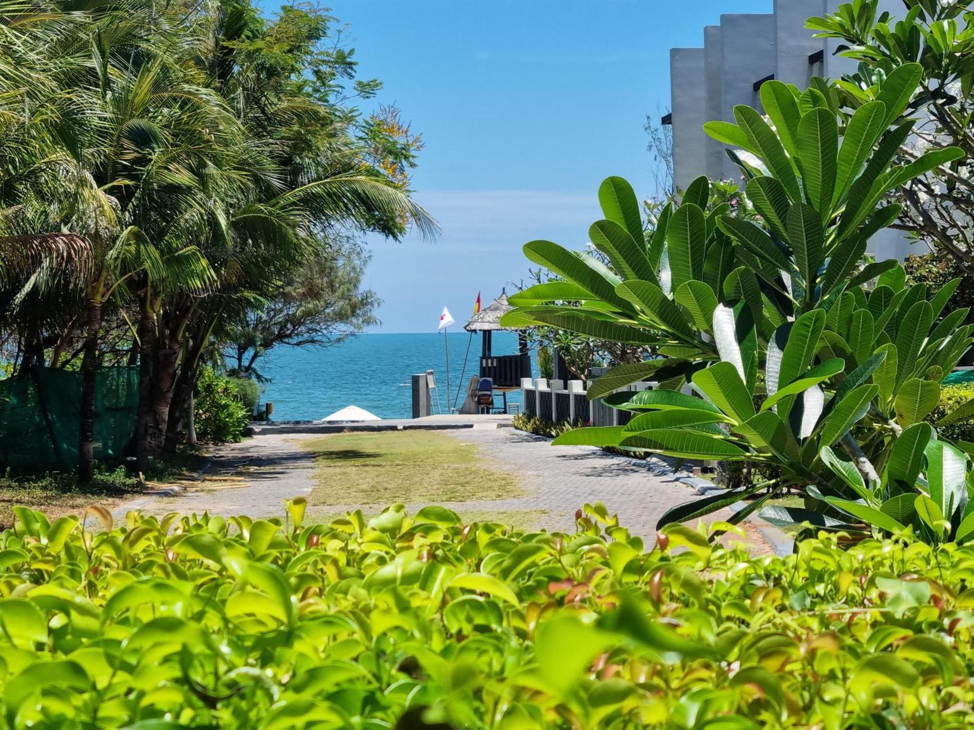 Oceanami Resort Sea View Long Hai Exterior foto